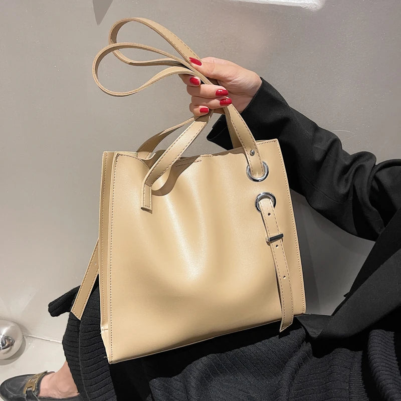 Sac cabas, porté épaule –le quotidien