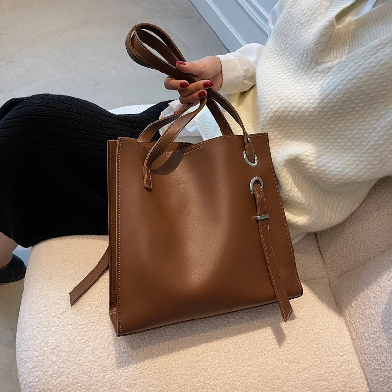 Sac cabas, porté épaule –le quotidien