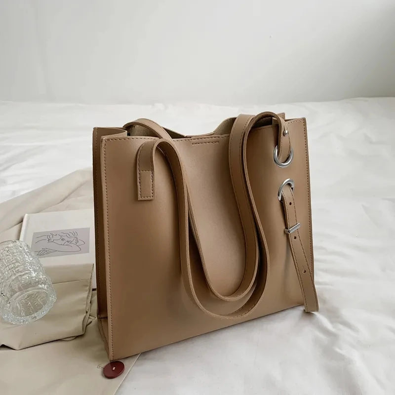 Sac cabas, porté épaule –le quotidien