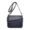 Petit sac bandoulière, design, asymétrique et matière souple ￼