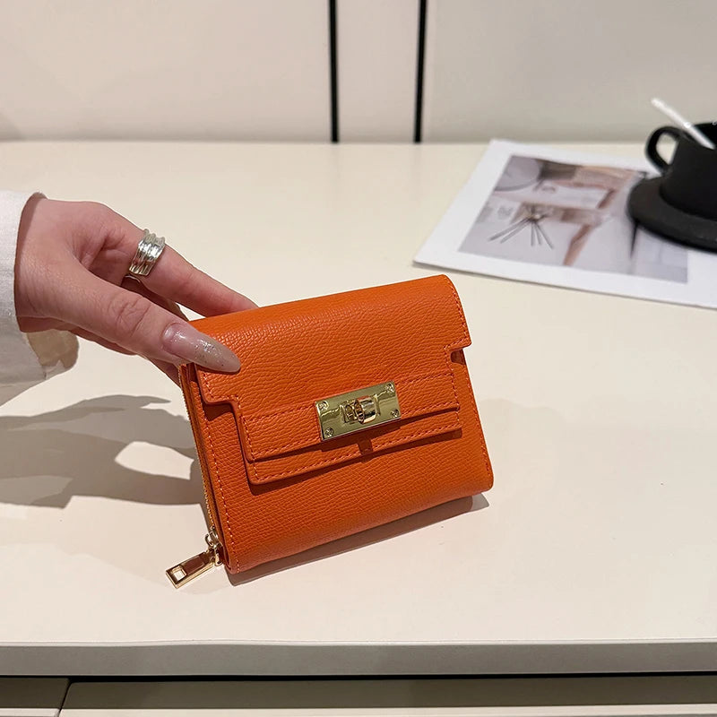 Portefeuille élégant, design rétro chic ￼