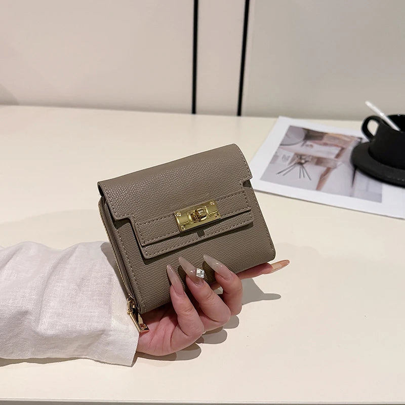 Portefeuille élégant, design rétro chic ￼